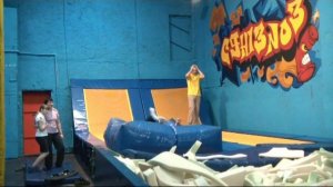 10_12_11_2756.MP4