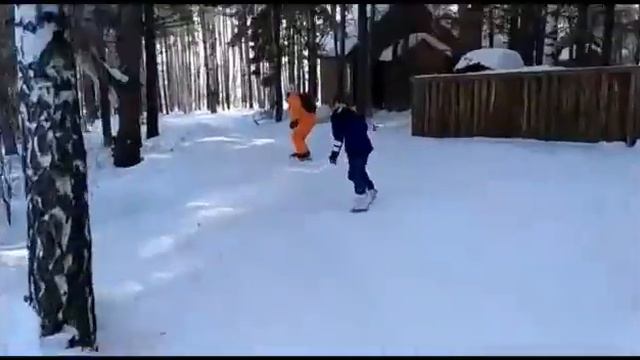 Лева, Алиса и два борда смотреть онлайн