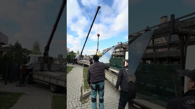 Установили стекло на навес! #строительнаякомпания #навес #навесы #строительство