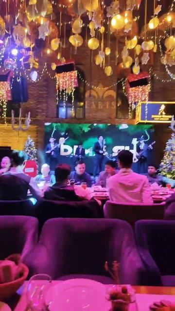 Начало одного из корпоративов в ресторане "Fabis", Ташкент, Узбекистан. смотреть онлайн