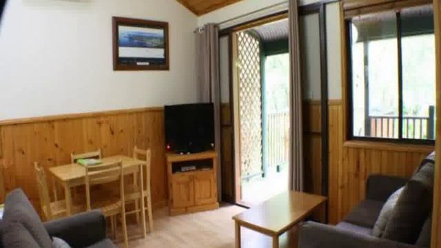 Южный Уэльс, Нельсон-Бей - Wanderers Retreat смотреть онлайн