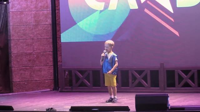 Анапа.Отель Довиль.Детская минута славы.Бабкин Андрей смотреть онлайн