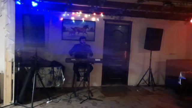 Ана овоз барои модарон гуш кнен халовад барен смотреть онлайн