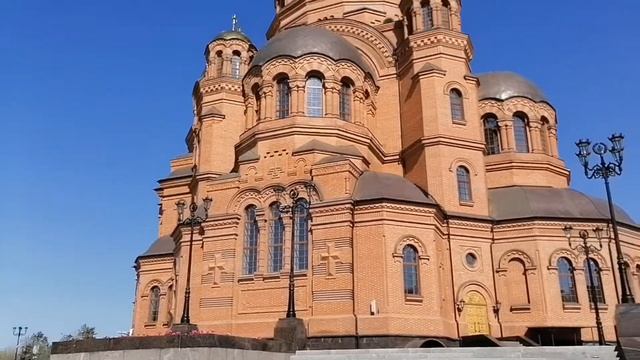 LIFE VLOG:МОЙ ВТОРОЙ ДЕНЬ НА ОТДЫХЕ. ПОШЛИ В КАФЕ🍱🥤🧃👜 смотреть онлайн