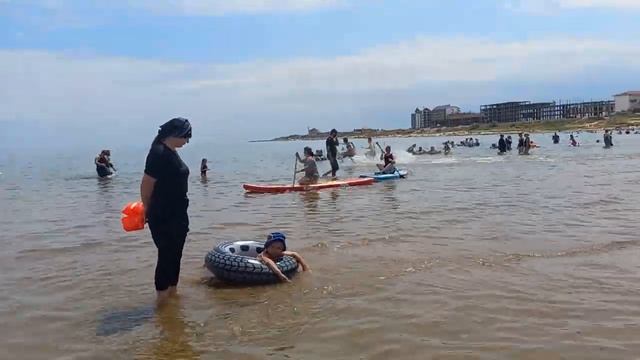 Дагестан, Избербаш, пляж 🌴 🌊🌞☺️01.08.2024 смотреть онлайн