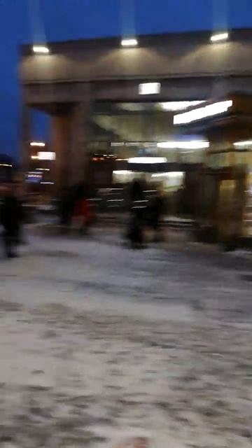 Онлайн спальный район Санкт-Петербурга/ "пр.Просвещения" предновогодняя станция метро/ декабрь❄️202