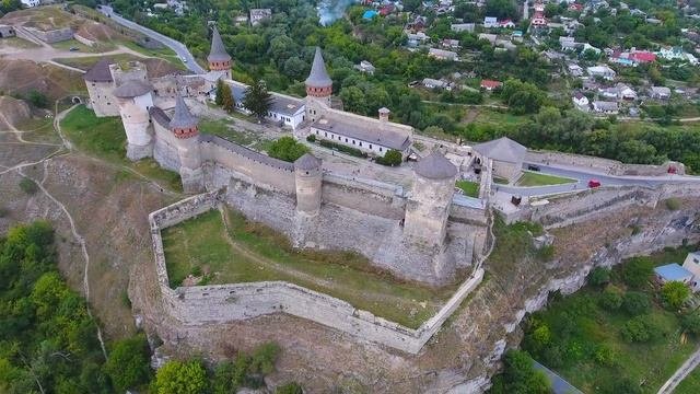 Каменец-Подольский (Kamianets-Podilskyi Castle)