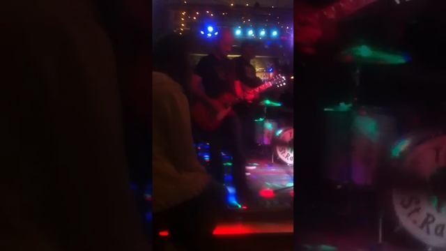 Например с Глебом Урьевым смотреть онлайн