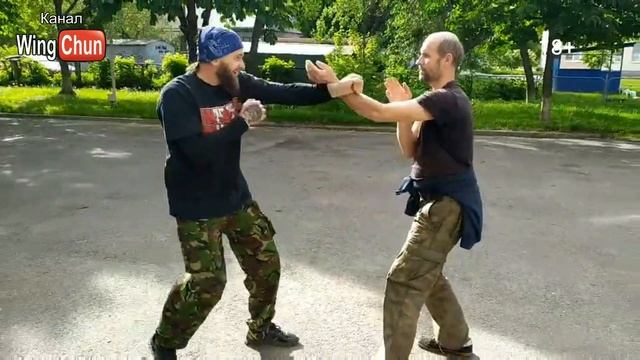Как атаковать используя технику Пак Да из Вин Чун