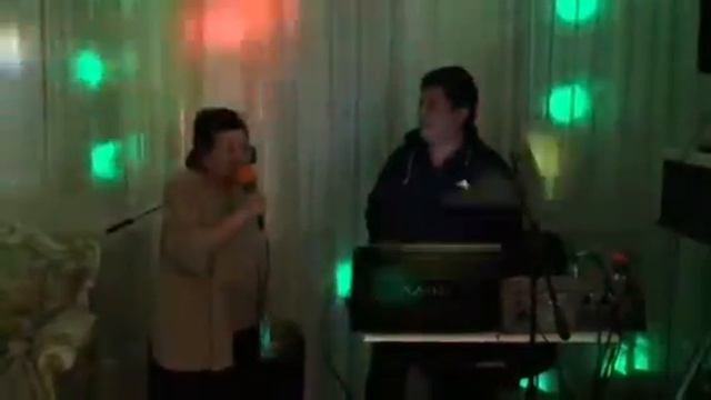 Ей 88 лет! Как она прет!!! смотреть онлайн