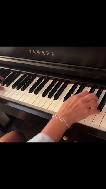 Yiruma - River Flows in You / Ли Рума - Река в тебе