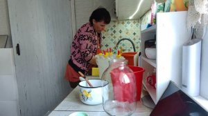 Ничего не получится. Все пойдут туда где были. Россия, жизнь в деревне