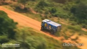 я гоню быстро не подъедешь близко