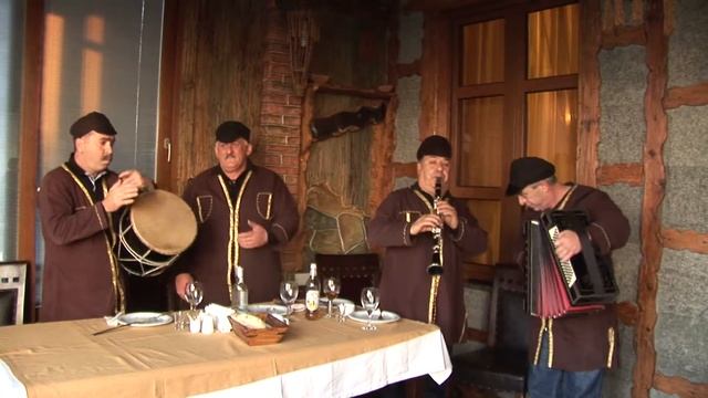 Супер песня на азиатском акардеоне!!!!Грузия Батуми! смотреть онлайн