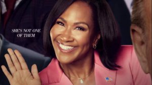 Трейлер Она - Народ