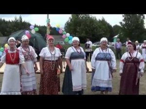 "Станемте, робятушки, горошек молотить"