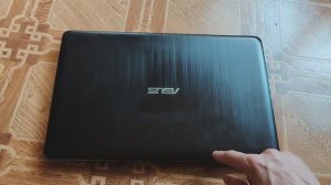 Ноутбук ASUS D541N