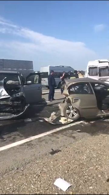 Шесть машин столкнулись на трассе в Кочубеевском районе смотреть онлайн