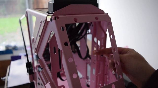 pink valentines day pc build | intel 12700K, thermaltake aht200, nzxt kraken z63