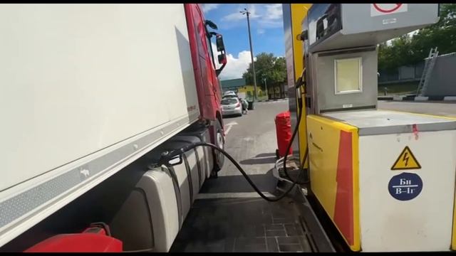 На дороге у всех всё одинаково! Встреча с наставником! #женщинадальнобойщик смотреть онлайн