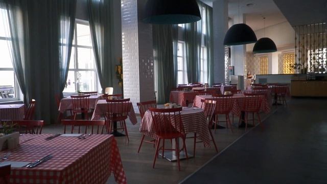 Майские каникулы в Radisson Resort, Zavidovo смотреть онлайн