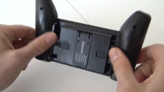 Smartphone Universal Holder from Battletron смотреть онлайн