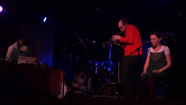 YARGA SOUND SYSTEM на шоколадной фабрике 30.03.2012 (чась 1) смотреть онлайн