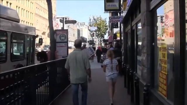 California.Тату салон в Сан-Диего. Самолет в центре города. смотреть онлайн