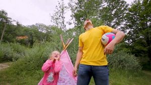 Ксюша и папа пошли в поход История про волшебный рюкзак