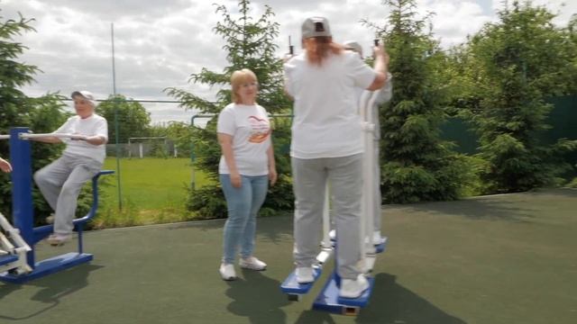 А жизнь продолжается смотреть онлайн