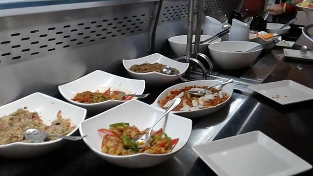 Grand Rotana - ресторан смотреть онлайн