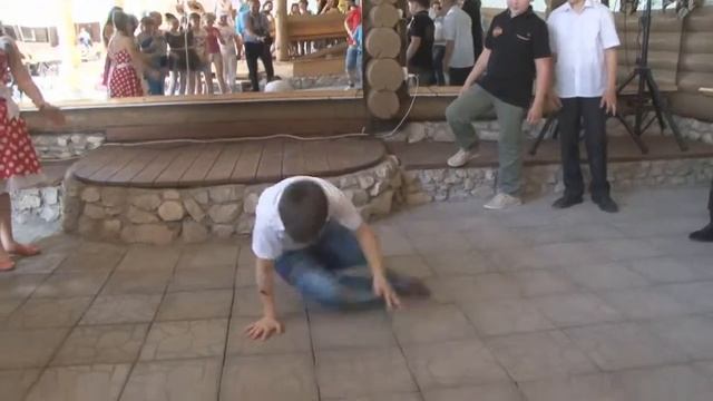 Выпускной в начальной школе смотреть онлайн