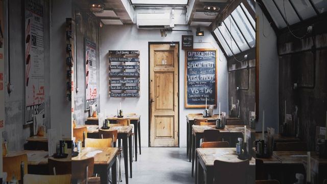 Музыка (Изысканный ужин) смотреть онлайн