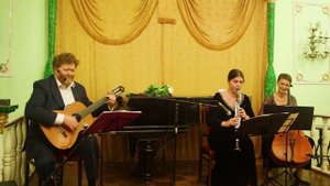 Жить сегодня (музыка Игоря Коровина, стихи Владимира Аленикова)