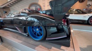 Pagani. Музей и завод в  Сан-Чезарио-суль-Панаро. Museum Pagani. Италия.