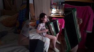 Сюита на баяне " Лиса попрошайка"
