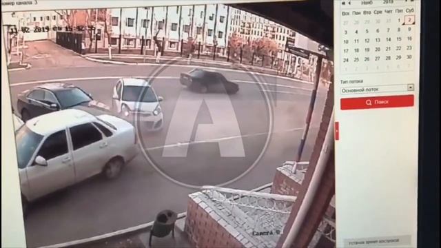 В Костанае «Приора» протаранила несколько авто смотреть онлайн