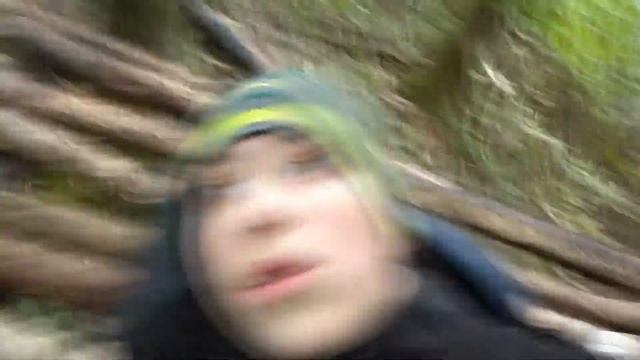 НЕ ОПЯТЬ, А СНОВА. Новый шалаш над землёй. Новый дом у друзей. Поход в лес. Строительство. смотреть онлайн