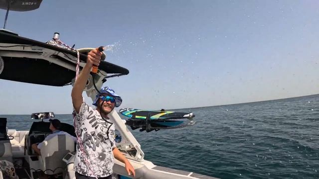 24 ЧАСА ИЩЕМ САМЫЙ ЛУЧШИЙ ОТЕЛЬ В ДУБАЙ! ЧЕЛЛЕНДЖ смотреть онлайн