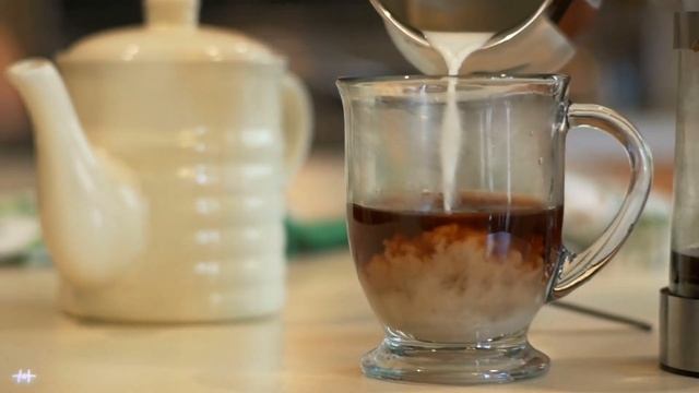 Парижское джаз-кафе | Мягкая джазовая расслабляющая музыка для релакса, работа #5 смотреть онлайн