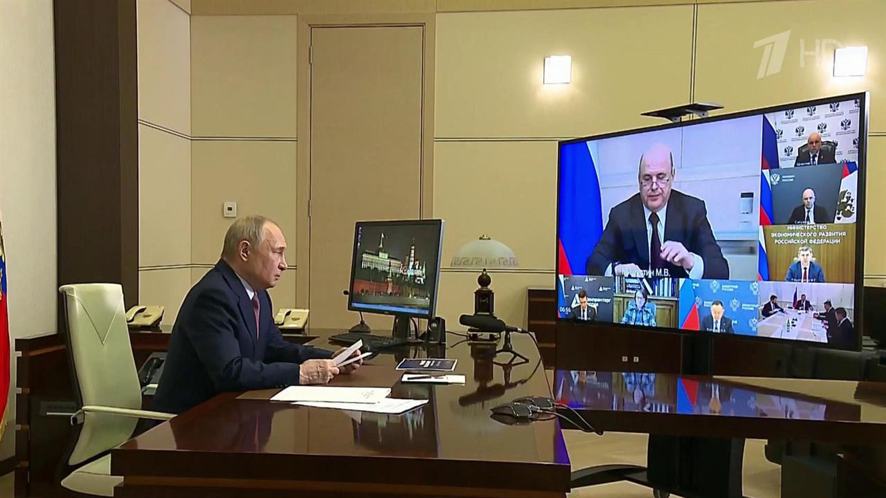 Владимир Путин провел совещание по экономическим вопросам