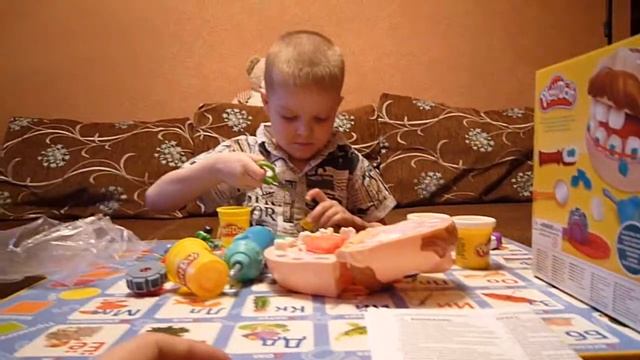 СУПЕР ИГРУШКА Play-Doh ,ЗУБАСТИК смотреть онлайн