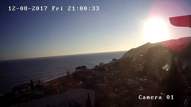 Вебкамера "Солнечногорское. Дом отдыха Джур-Джур". Запись 08.12.2017 16:00:04 смотреть онлайн