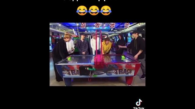 смешные моменты с бтс из тиктока ❗ смотреть онлайн