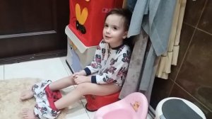 Малой лахматый жжот в тубзике