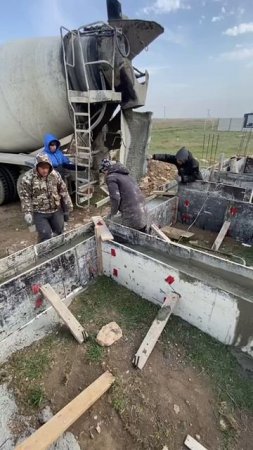 заливка фундамента