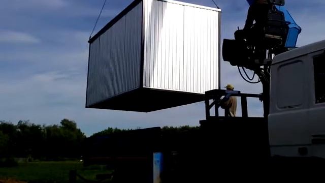 Вагончик прибыл на строительную плошадку смотреть онлайн