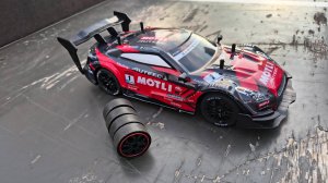 Распаковка и тест полноприводной дрифт машинки на пульте управления. Nissan GT