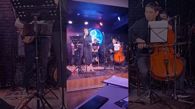 Авторская песня Дианы Макиной в клубе Ever Jazz,  Алматы