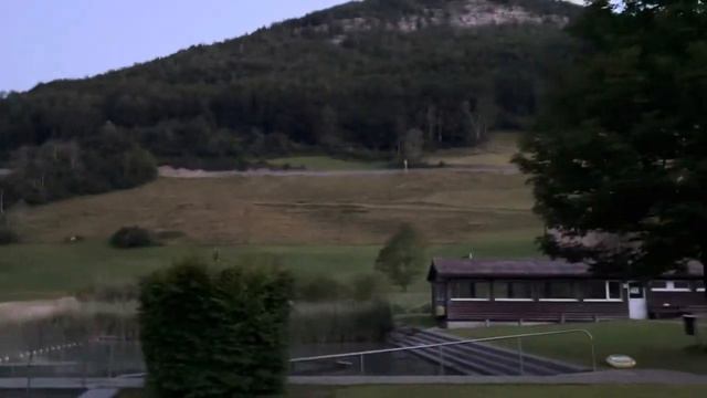 Seelisberg кэмпинг с детьми смотреть онлайн